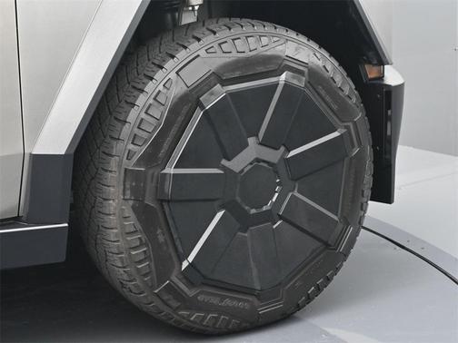2024 Tesla Cybertruck Base