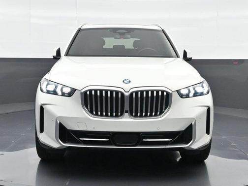 Alpine White 2024 BMW X5 sDrive40i