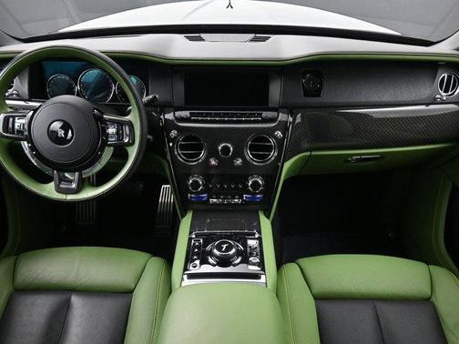 2024 Rolls-Royce Cullinan 