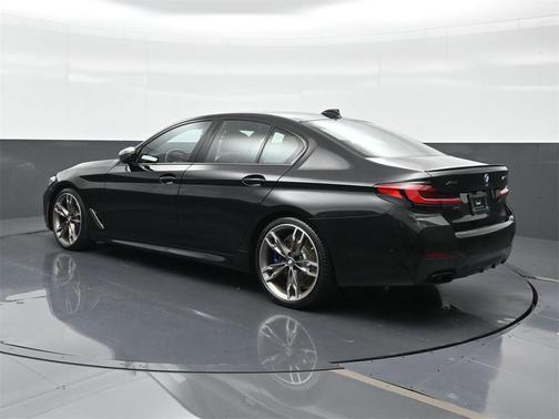 2023 BMW M550 i xDrive