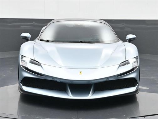 2024 Ferrari SF90 Spider Base