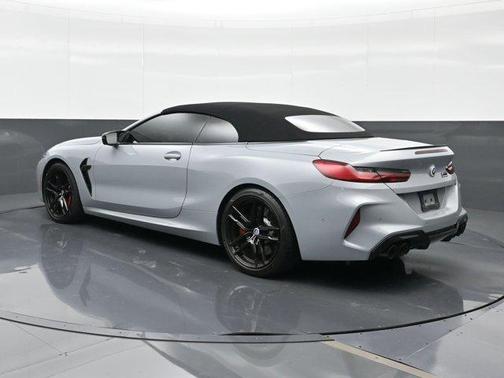 Brooklyn Gray Metallic 2023 BMW M8 Competition