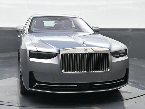2025 Rolls-Royce Ghost 