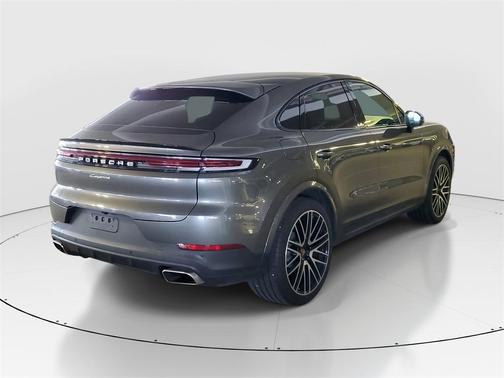 2024 Porsche Cayenne AWD