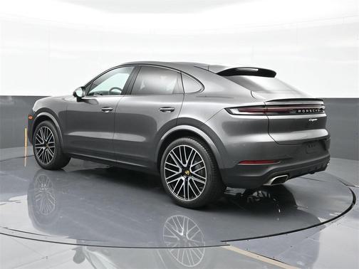 2024 Porsche Cayenne AWD