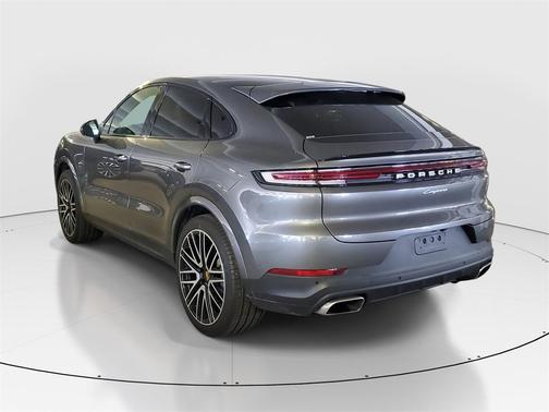 2024 Porsche Cayenne AWD