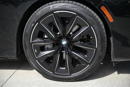 2023 BMW i7 xDrive60