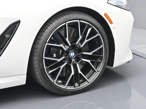 2024 BMW M850 i xDrive
