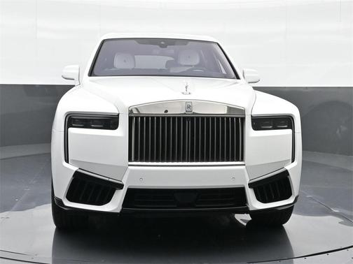 2025 Rolls-Royce Cullinan Base