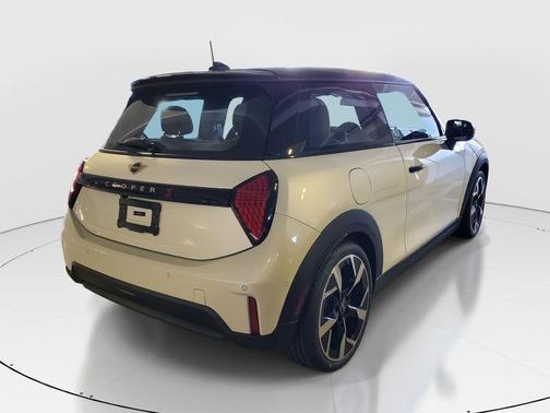 White Metallic 2026 MINI Hardtop Cooper S