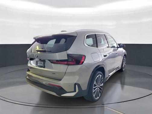 Space Silver 2026 BMW X1 xDrive28i