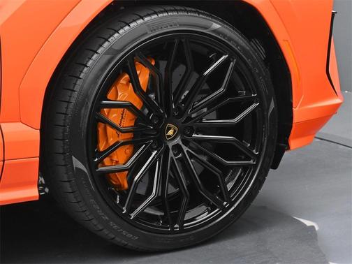 2025 Lamborghini Urus SE