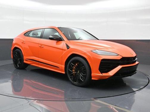 2025 Lamborghini Urus SE