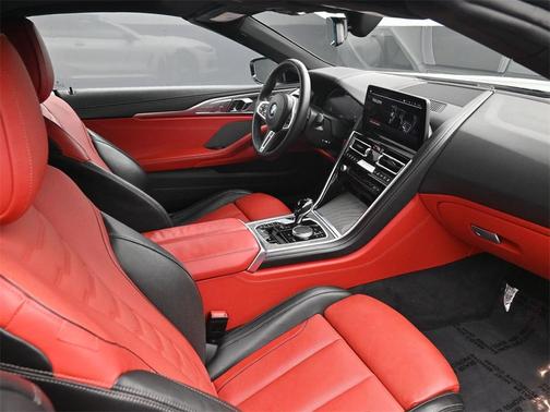 2023 BMW M850 i xDrive