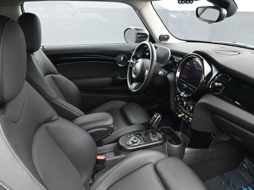 2023 MINI SE Hardtop BASE