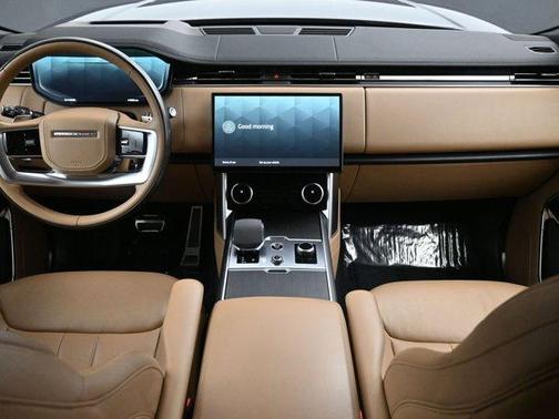 2023 Land Rover Range Rover P530 SE