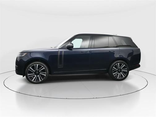 2023 Land Rover Range Rover P530 SE