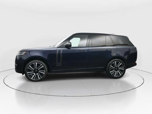 2023 Land Rover Range Rover P530 SE