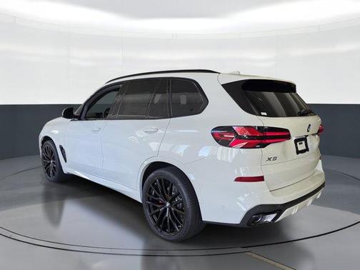 Alpine White 2026 BMW X5 sDrive40i
