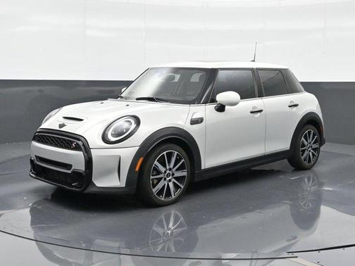 White Silver 2023 MINI Hardtop Cooper S