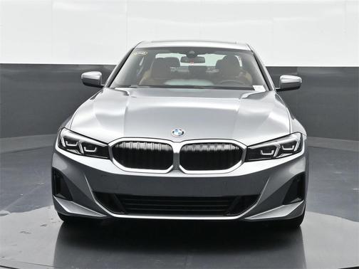 2025 BMW 330 i