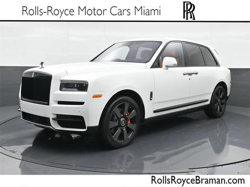 2023 Rolls-Royce Cullinan Base