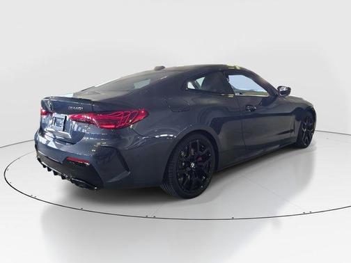 2026 BMW M440 i