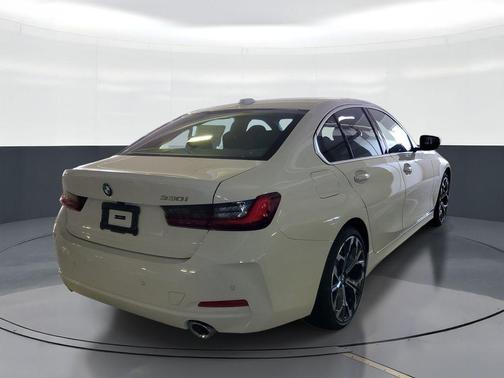 Alpine White 2026 BMW 330 I