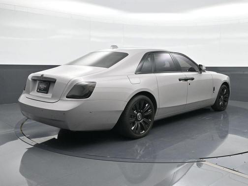 Gray 2022 Rolls-Royce Ghost