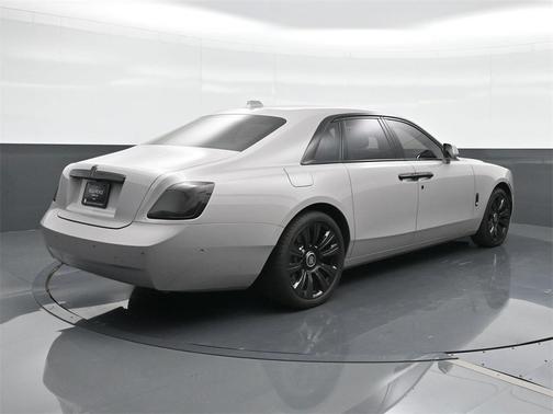 2022 Rolls-Royce Ghost 