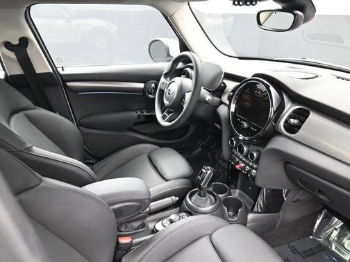 2024 MINI Hardtop Cooper S