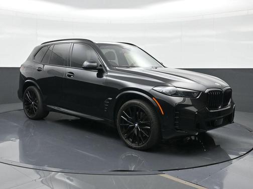 Black Sapphire Metallic 2024 BMW X5 sDrive40i
