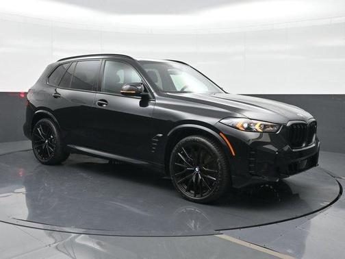 2024 BMW X5 M60i