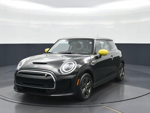 2024 MINI SE Hardtop Cooper