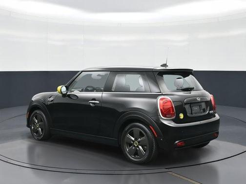 2024 MINI SE Hardtop Cooper