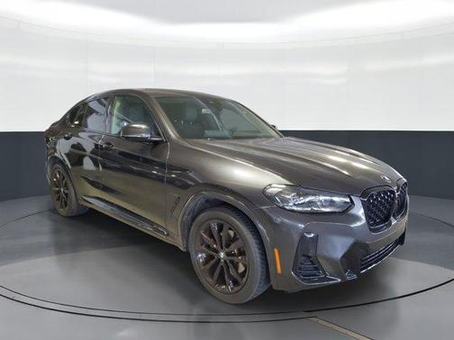 Dark Graphite Metallic 2023 BMW X4 xDrive30i