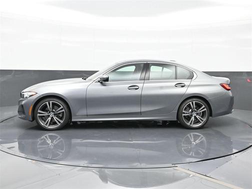 2024 BMW 330 i