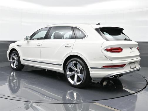 2024 Bentley Bentayga Azure