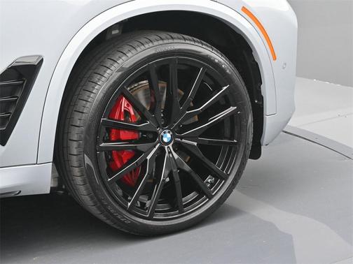 2025 BMW X5 sDrive40i