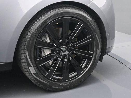 2023 Land Rover Range Rover P400 SE