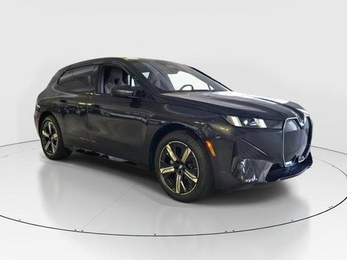 2026 BMW iX xDrive45