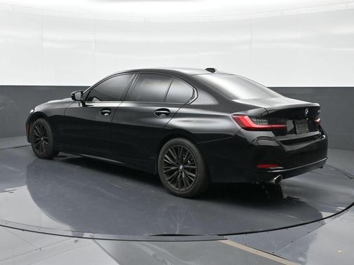Jet Black 2023 BMW 330 i