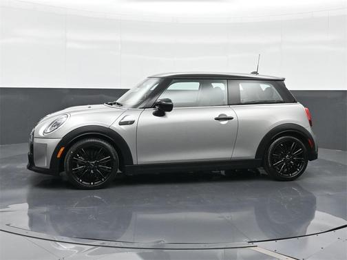 2023 MINI Hardtop Cooper