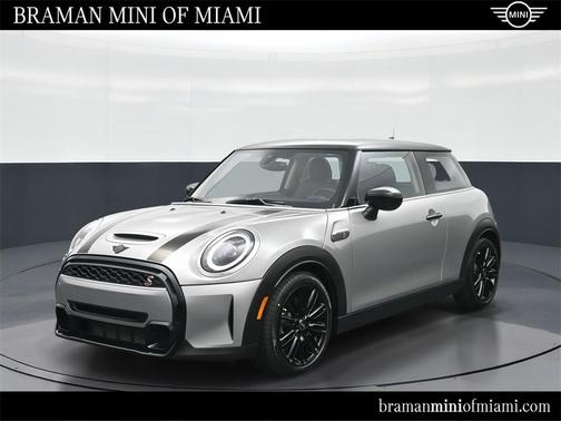 2023 MINI Hardtop Cooper