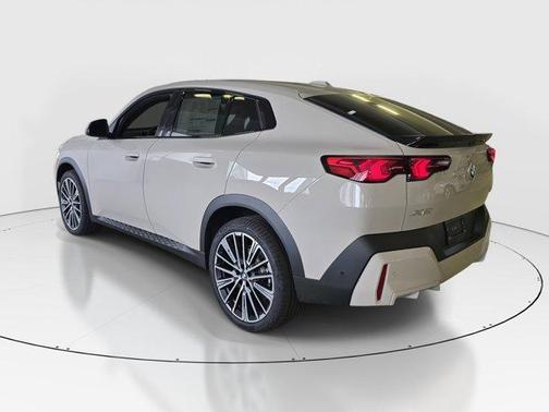 2026 BMW X2 xDrive28i