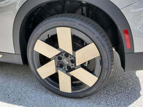 2025 MINI Countryman S