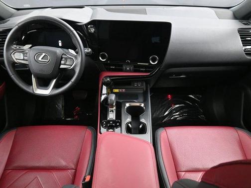 2023 Lexus NX 350h Luxury