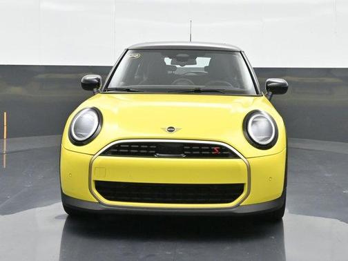 2025 MINI Hardtop SIGNATURE PLUS