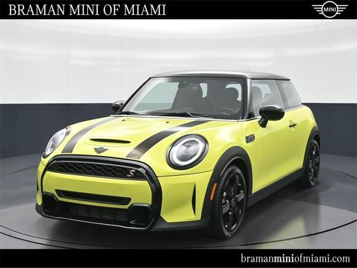2023 MINI Hardtop Cooper