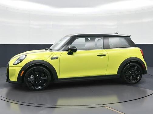 2023 MINI Hardtop Cooper
